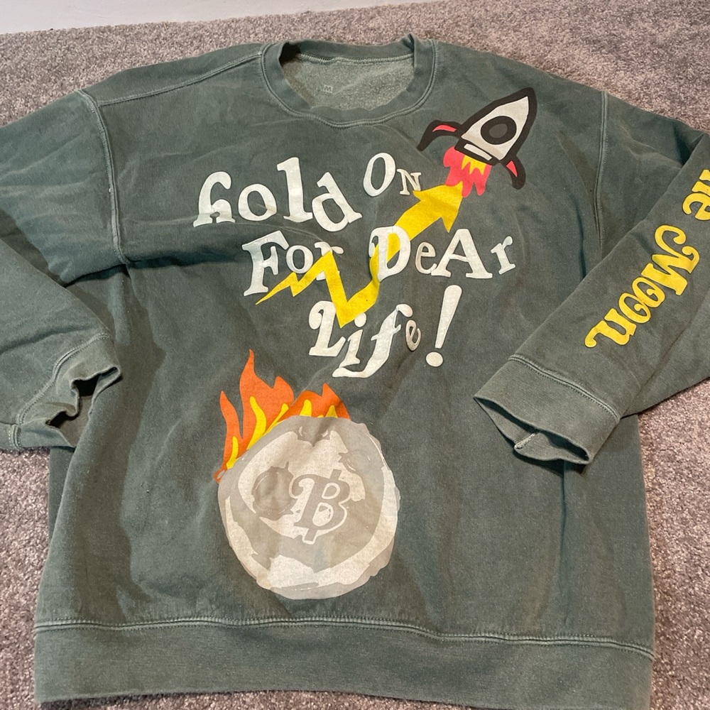 Green Graphic Men's Sweater “Hold on for dear life” PacSun men’s size M